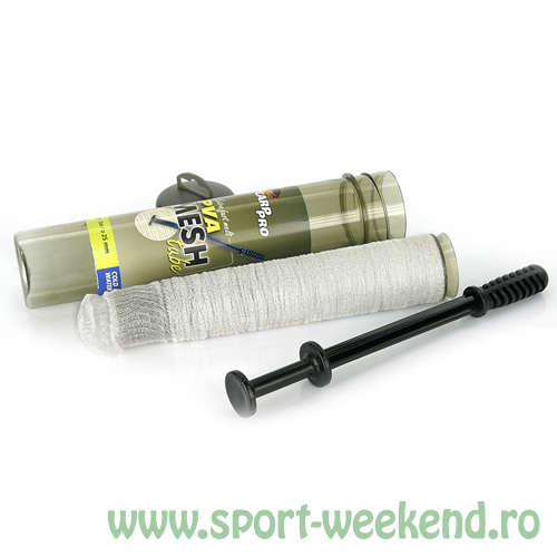 carp_pro_-_pva_coldwater_1.jpg Carp Pro - Plasa PVA Cold Water cu tub de prot. si compresa 18mm / 5m - imagine 1