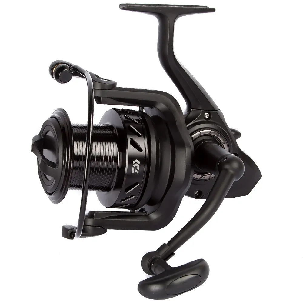 daiwa_-_mulineta_black_widow_35a_2.jpg Daiwa - Mulineta Black Widow 35A - imagine 1